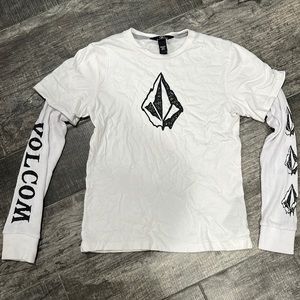 Boys Volcom long sleeve, size 10